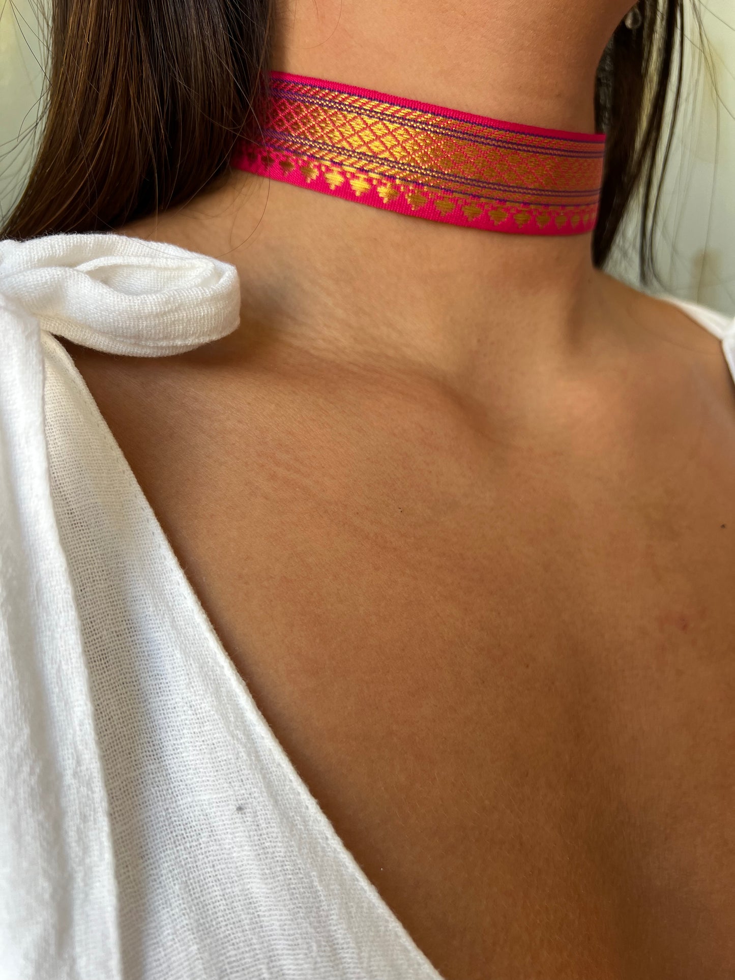 Choker Pink City