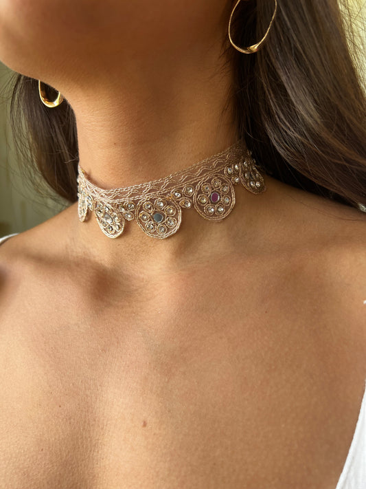 Choker Parvati