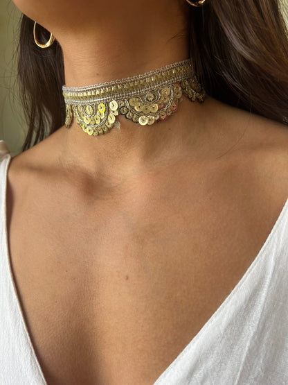 Choker Goa dorado