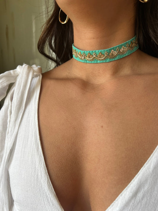 Choker Karishma